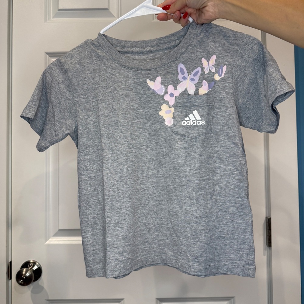Adidas Girls Heather Gray Butterfly Graphic Pocket T-Shirt Size S 7/8